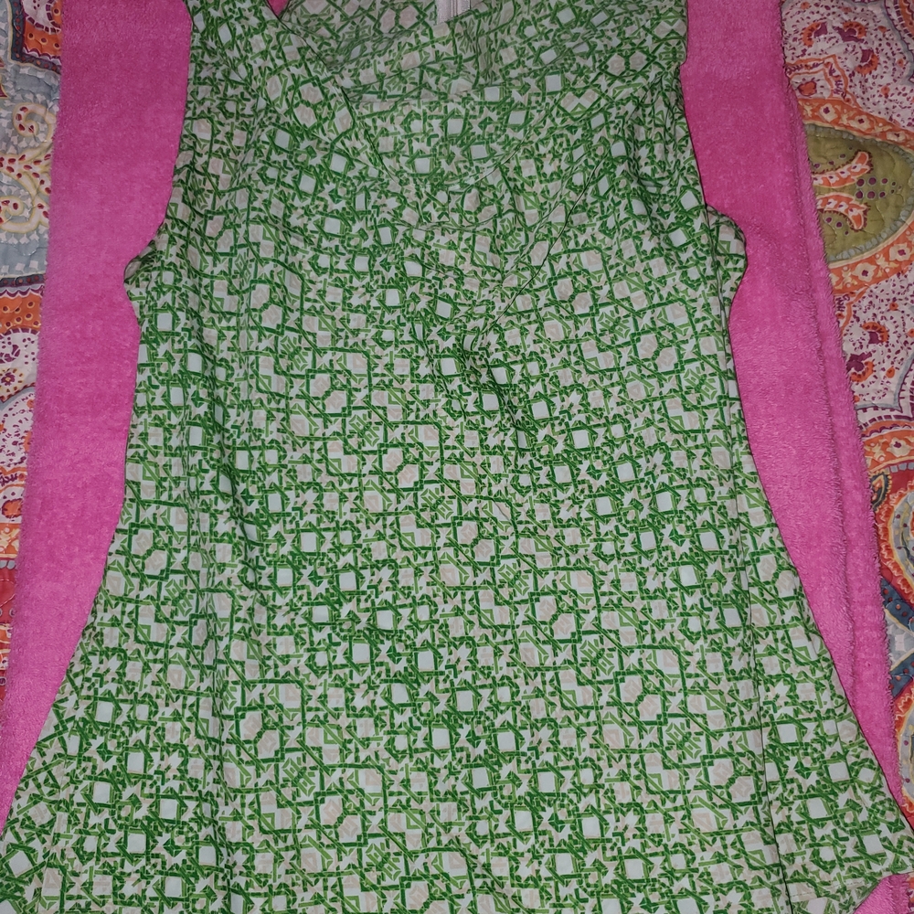 Banana Republic Geometric Green Top